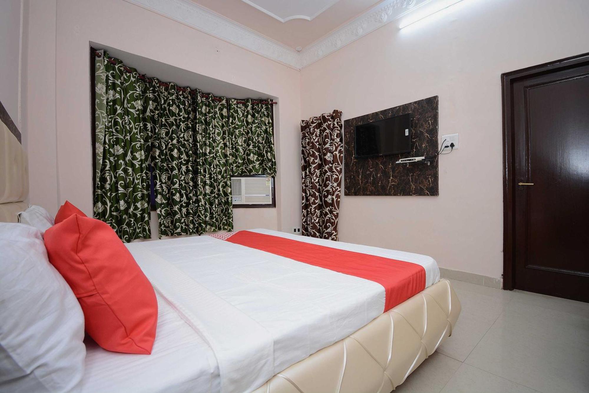OYO 30358 Hotel Asia Palace Pathānkot Exterior foto