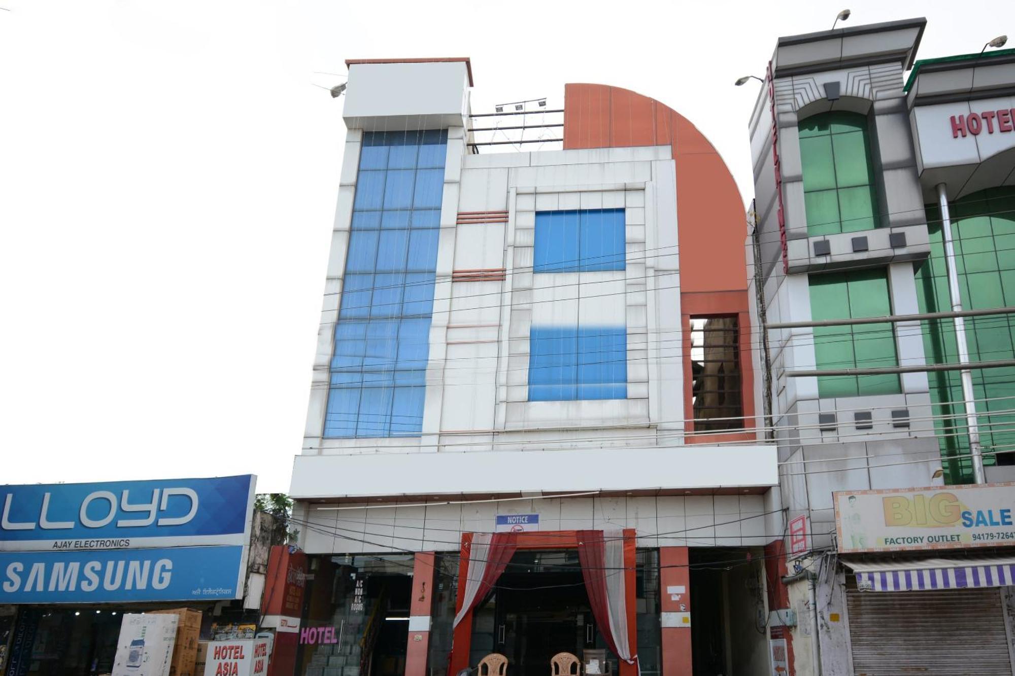OYO 30358 Hotel Asia Palace Pathānkot Exterior foto